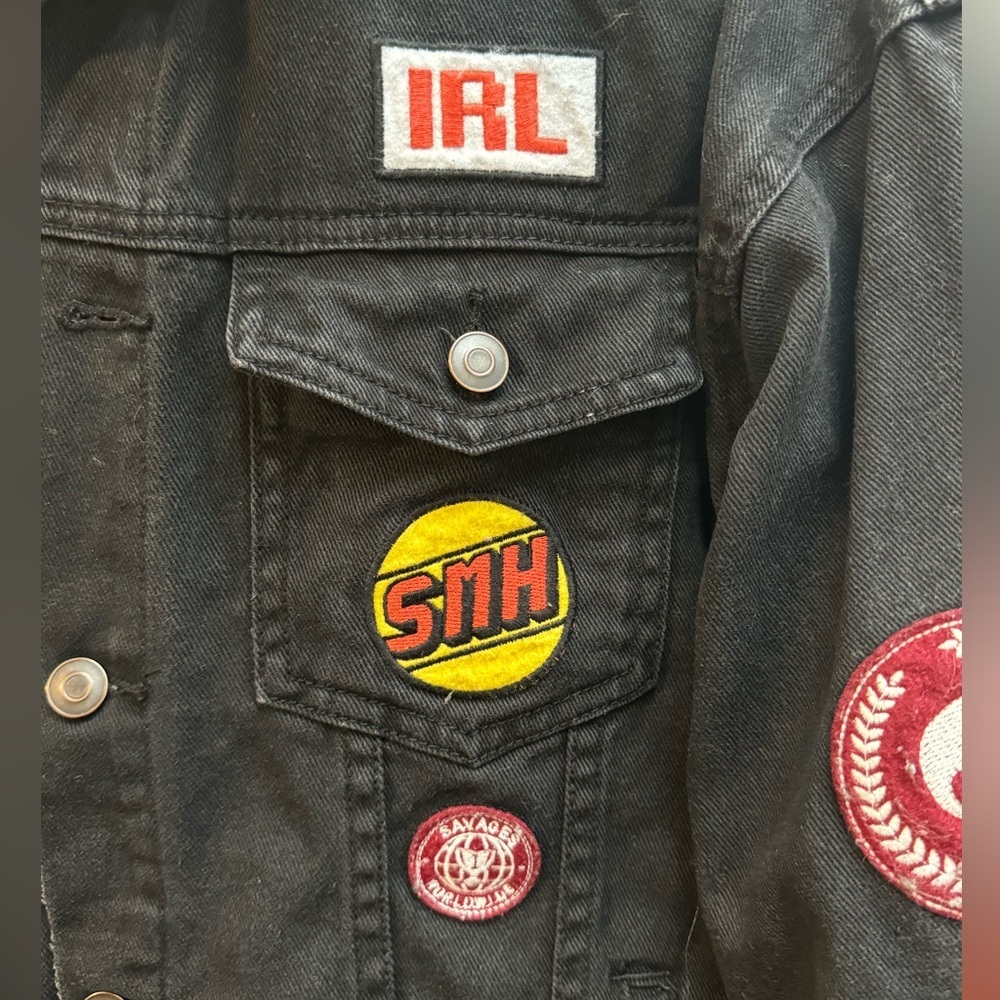 Distressed Denim Patchwork Jean Jacket Small Unis… - image 6